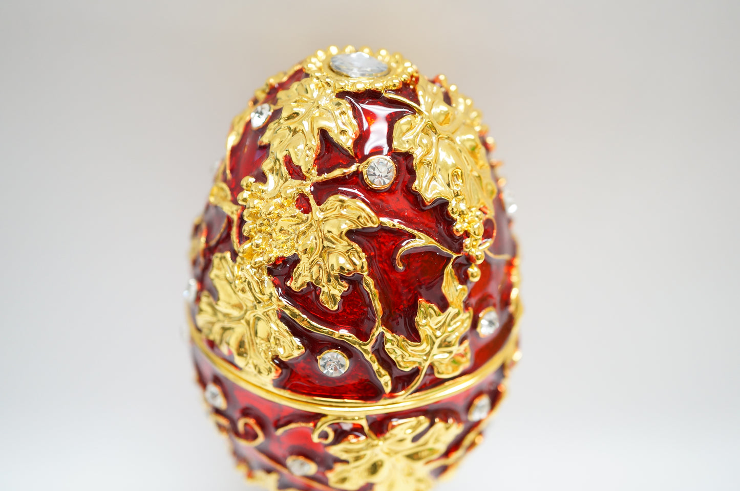 Cristiani Collezione Red Gold leaves Musical Egg Trinket Box.